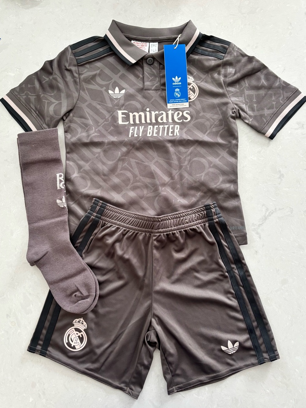 NWT! Vini Jr #7 Real Madrid Adidas Full Kit! Jersey/Shorts/Socks! Youth XXS 5-6